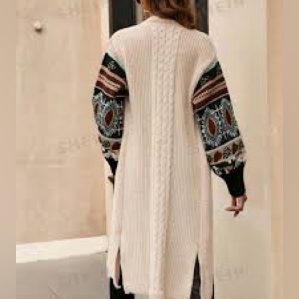 Elegant Cream Cardigan with Black and Multicolor Sleeves
